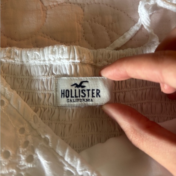 Hollister White Ruffled Cropped Tank - Picture 3 of 4